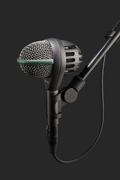 csm_AKG-D112_ca02c3a992.jpg
